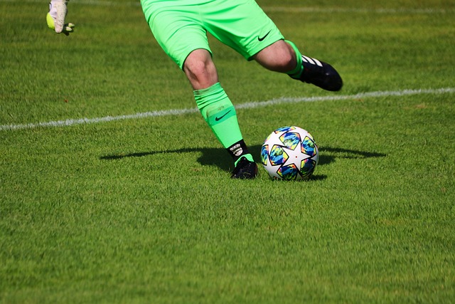 与罗克形成 与罗克形成